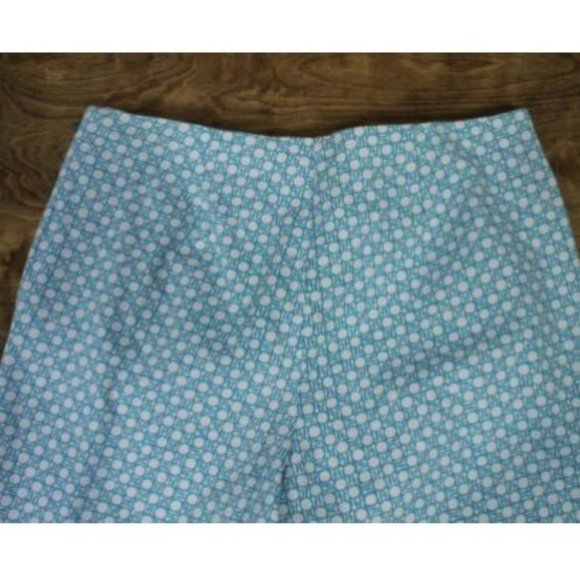 Talbots Heritage Blue White Dinner Plate Capris 8P - Picture 5 of 6